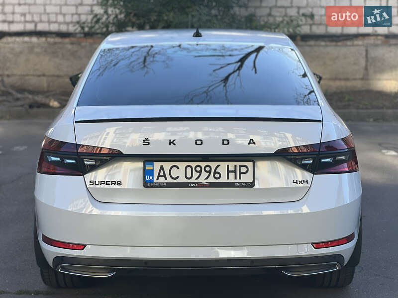 Лифтбек Skoda Superb 2022 в Одессе