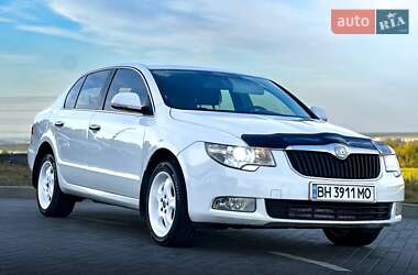 Skoda Superb 2012