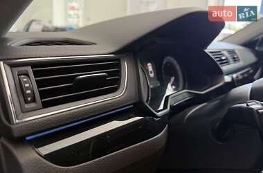 Лифтбек Skoda Superb 2018 в 