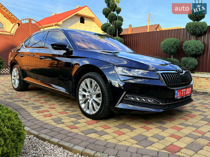 Ліфтбек Skoda Superb 2020 в Мукачевому
