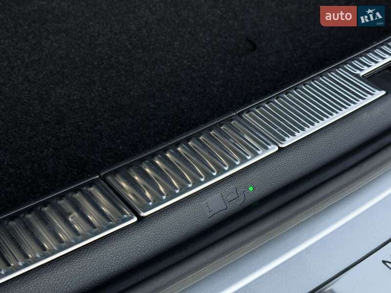 Универсал Skoda Superb 2021 в Луцке