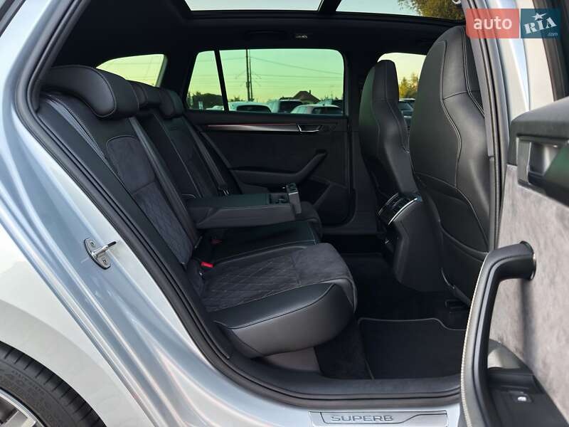 Универсал Skoda Superb 2021 в Луцке