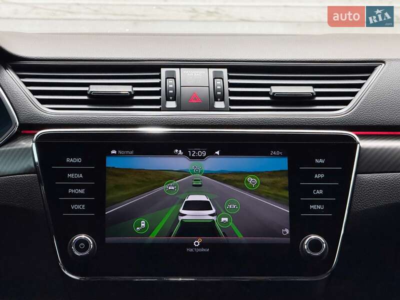 Универсал Skoda Superb 2021 в Луцке