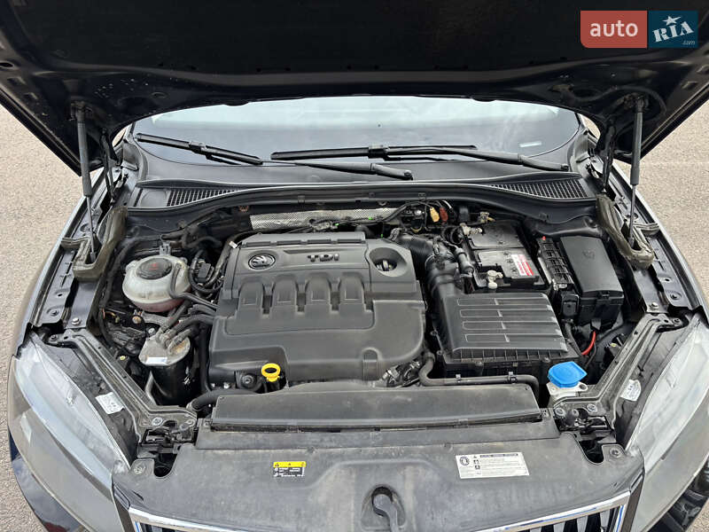 Универсал Skoda Superb 2019 в Ковеле