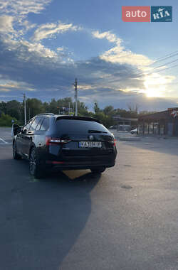 Универсал Skoda Superb 2015 в 