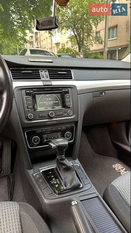 Универсал Skoda Superb 2012 в Виннице фото 20 Универсал Skoda Superb 2012 в Виннице