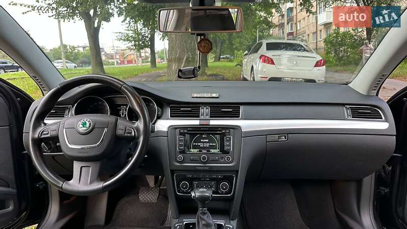 Универсал Skoda Superb 2012 в Виннице фото 25 Универсал Skoda Superb 2012 в Виннице