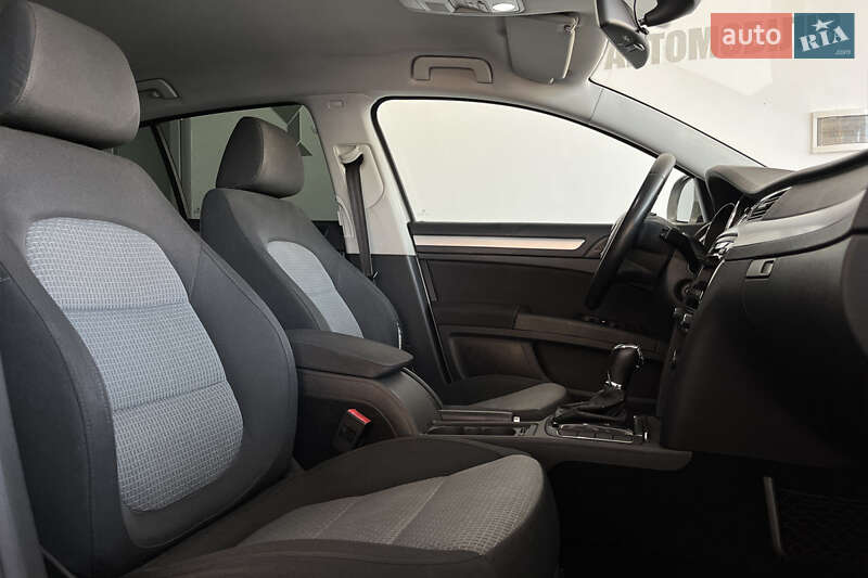 Лифтбек Skoda Superb 2013 в Шептицькому