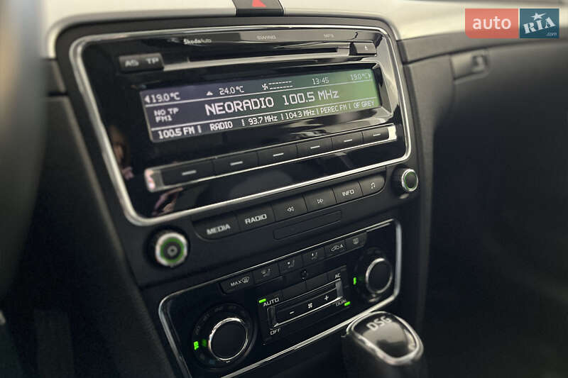 Лифтбек Skoda Superb 2013 в Шептицькому