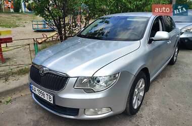 Skoda Superb 2010 Skoda Superb 2010