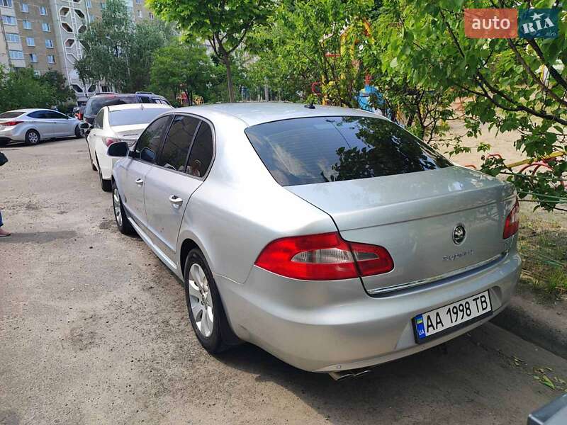 Ліфтбек Skoda Superb 2010 в Шостці