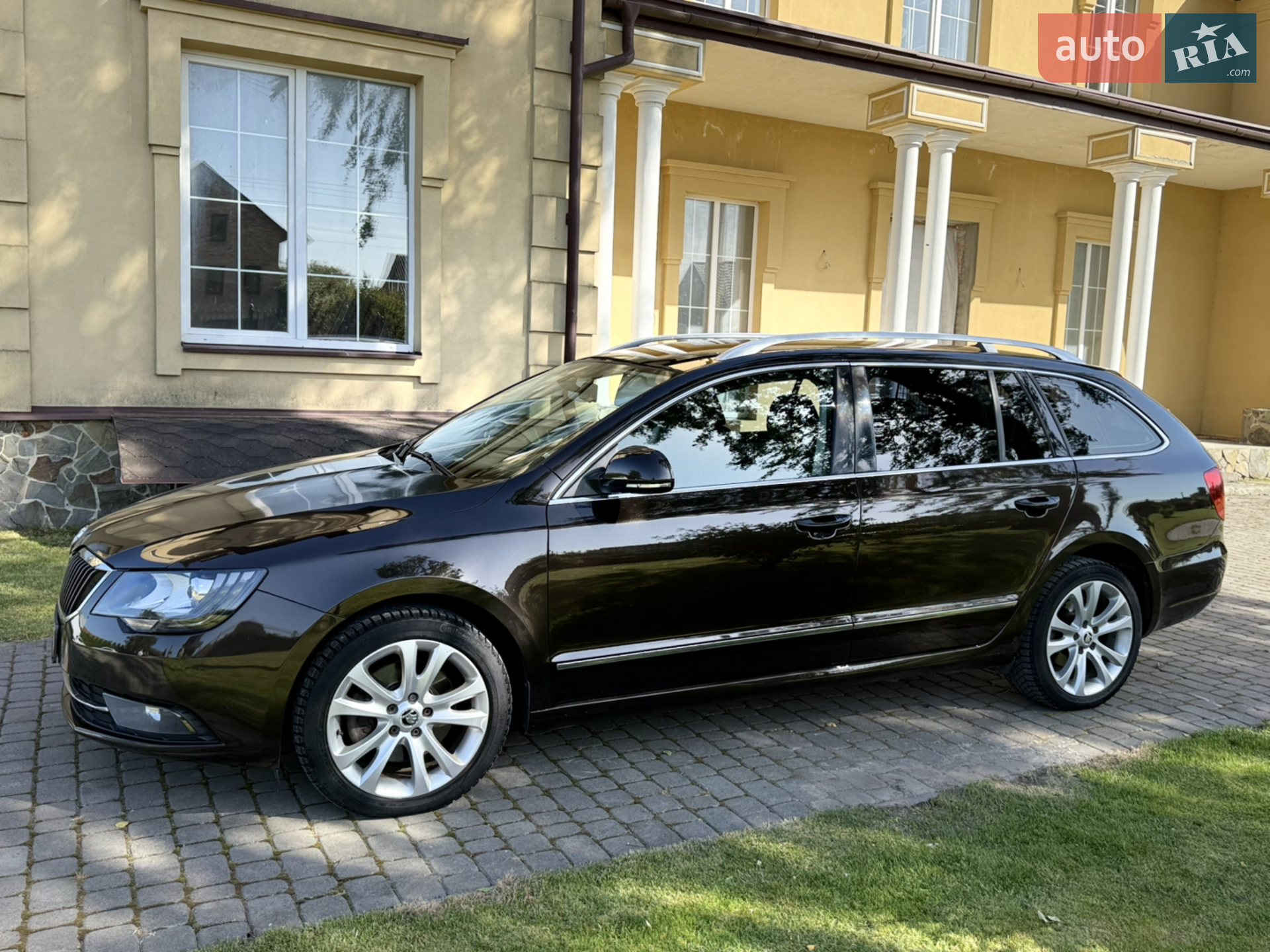 2014 Skoda Superb - мініатюра 23