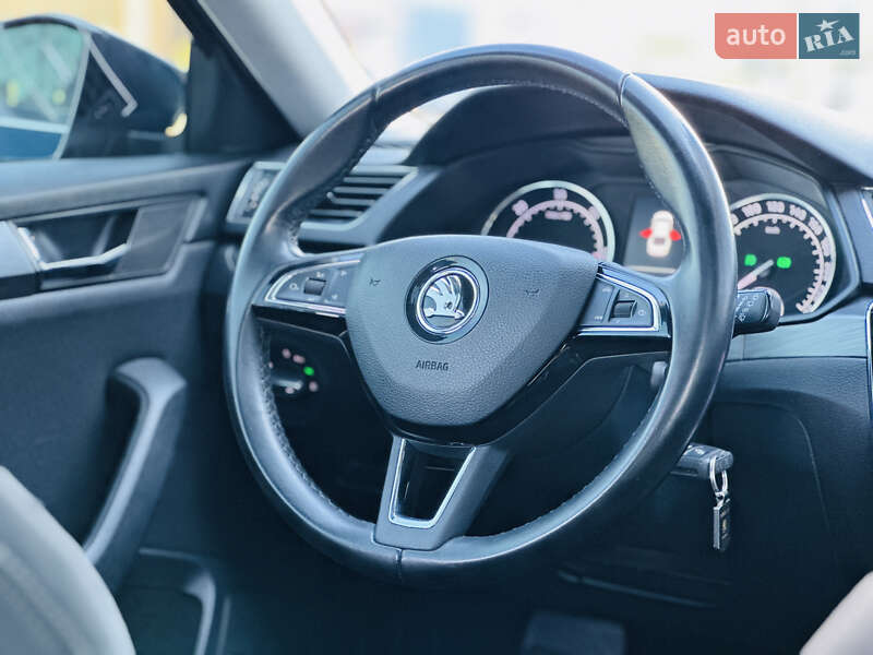 Лифтбек Skoda Superb 2018 в Харькове