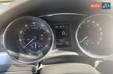Лифтбек Skoda Superb 2013 в 