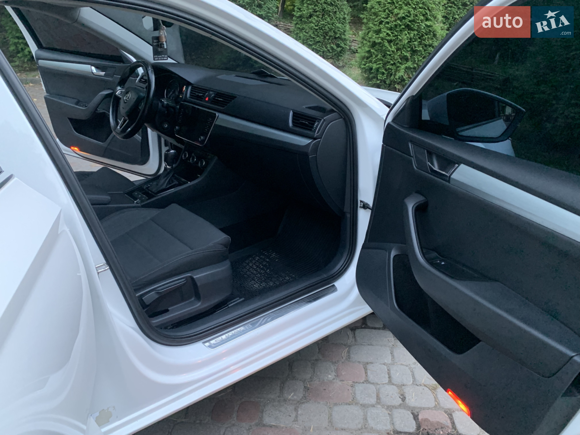 2017 Skoda Superb - мініатюра 31