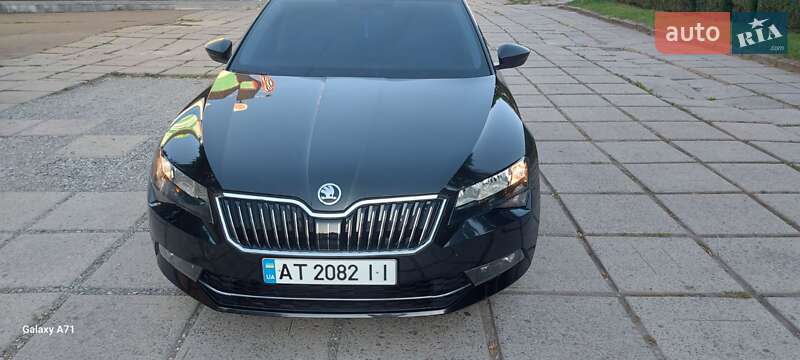 Лифтбек Skoda Superb 2017 в Калуше