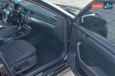 Лифтбек Skoda Superb 2017 в 
