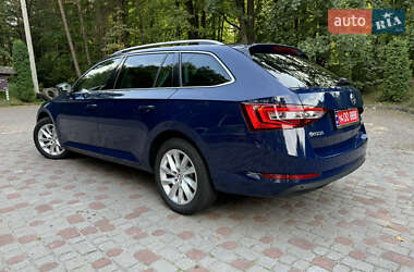 Универсал Skoda Superb 2018 в 