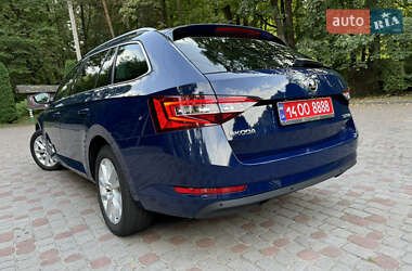Универсал Skoda Superb 2018 в 