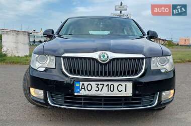 Лифтбек Skoda Superb 2010 в 