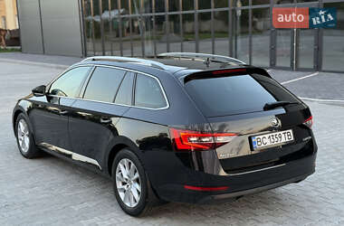 Универсал Skoda Superb 2018 в 