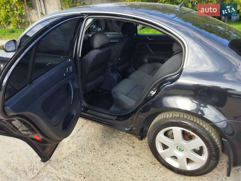 Ліфтбек Skoda Superb 2008 в Стрию фото 6 Ліфтбек Skoda Superb 2008 в Стрию