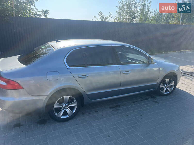 Лифтбек Skoda Superb 2012 в Черкассах фото 4 Лифтбек Skoda Superb 2012 в Черкассах