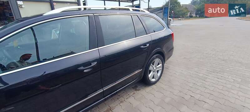 Універсал Skoda Superb 2014 в Бурштині