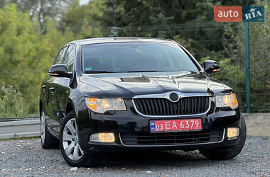Лифтбек Skoda Superb 2010 в 