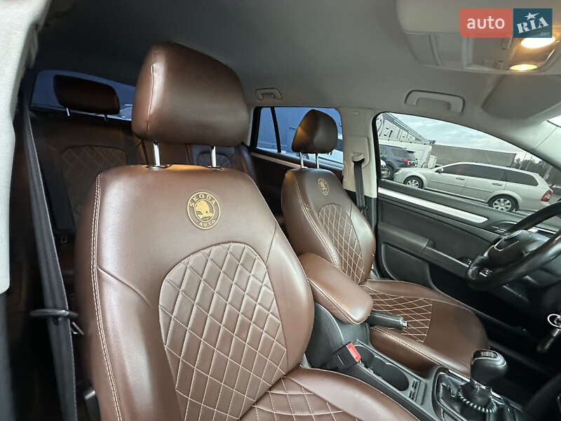 Универсал Skoda Superb 2010 в Киеве
