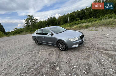 Лифтбек Skoda Superb 2009 в 