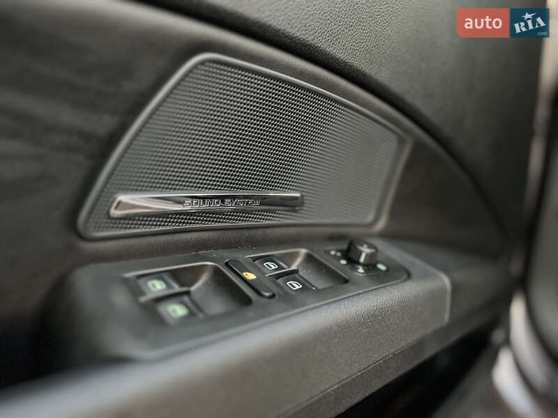 Универсал Skoda Superb 2010 в Стрые