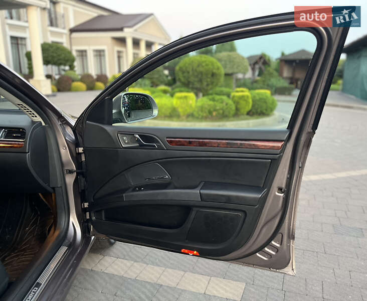 Универсал Skoda Superb 2010 в Стрые