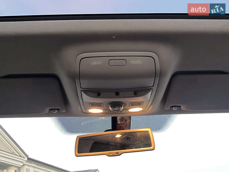 Универсал Skoda Superb 2010 в Стрые