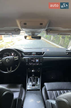 Лифтбек Skoda Superb 2016 в 