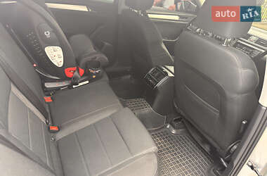 Лифтбек Skoda Superb 2016 в 