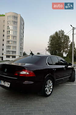 Лифтбек Skoda Superb 2008 в 