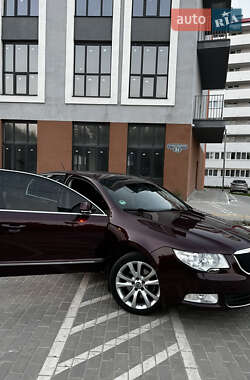 Лифтбек Skoda Superb 2008 в 