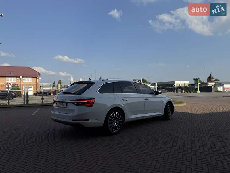 Универсал Skoda Superb 2020 в Мукачево
