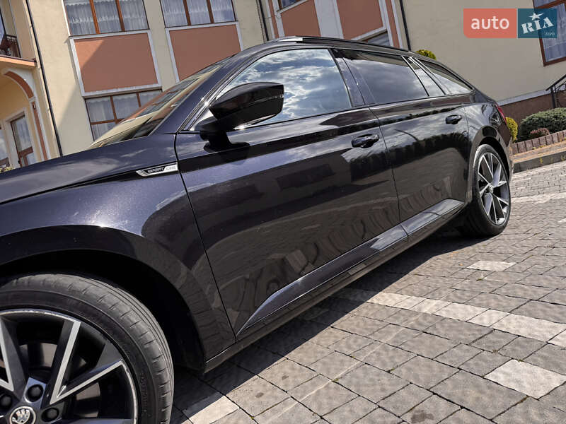 Универсал Skoda Superb 2020 в Дрогобыче