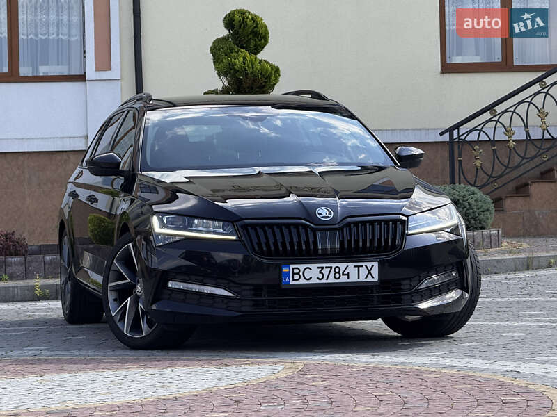 Универсал Skoda Superb 2020 в Дрогобыче