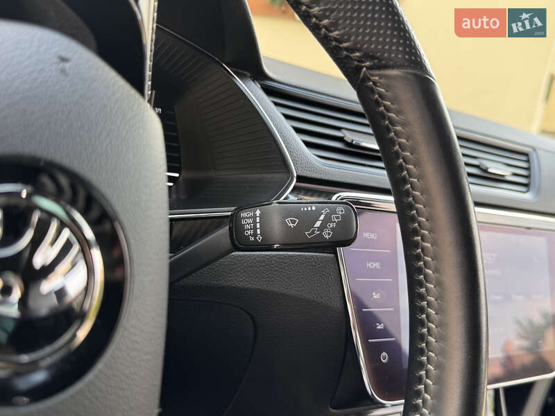 Универсал Skoda Superb 2020 в Дрогобыче