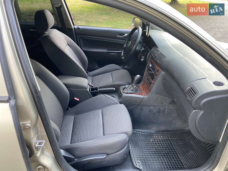 Ліфтбек Skoda Superb 2005 в Львові фото 7 Ліфтбек Skoda Superb 2005 в Львові