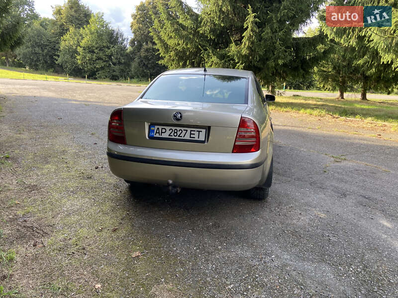 Ліфтбек Skoda Superb 2005 в Львові фото 8 Ліфтбек Skoda Superb 2005 в Львові