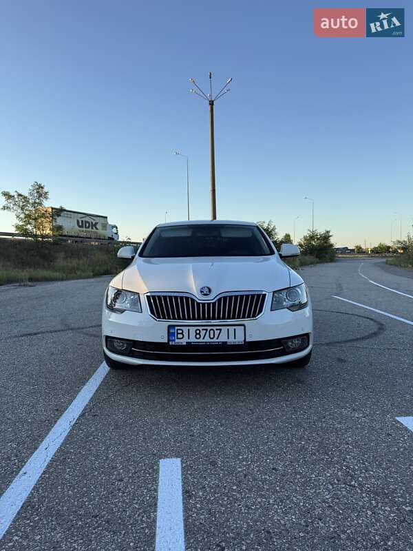 Лифтбек Skoda Superb 2015 в Полтаве