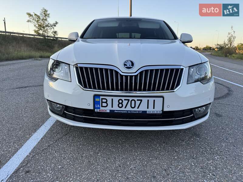 Лифтбек Skoda Superb 2015 в Полтаве