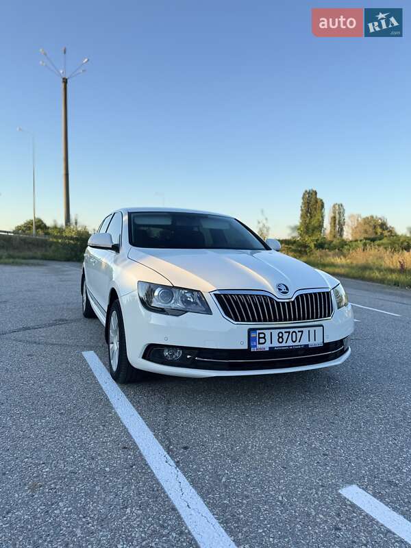Лифтбек Skoda Superb 2015 в Полтаве
