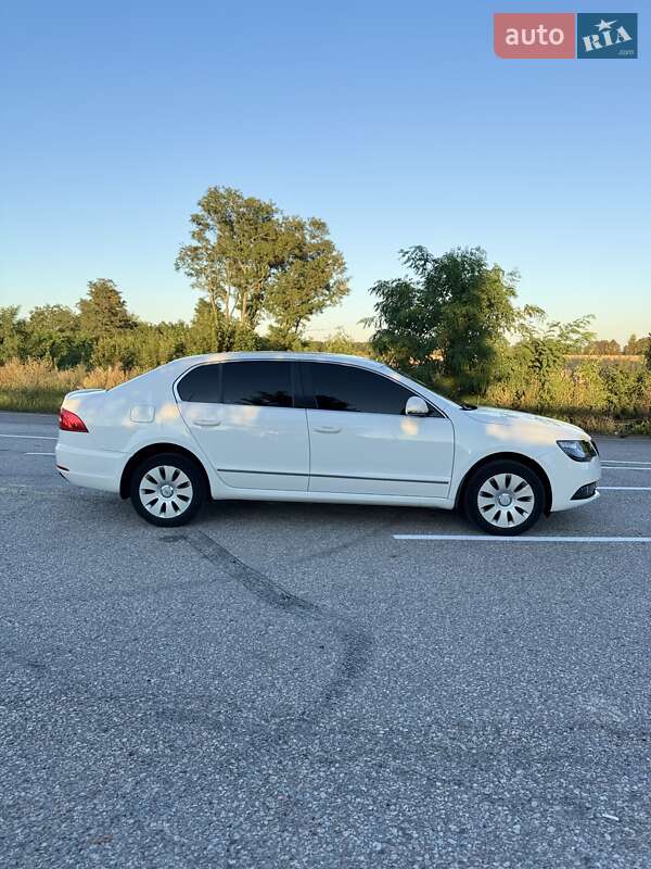 Лифтбек Skoda Superb 2015 в Полтаве