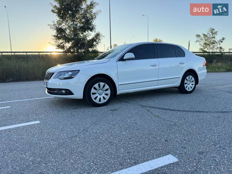 Лифтбек Skoda Superb 2015 в Полтаве