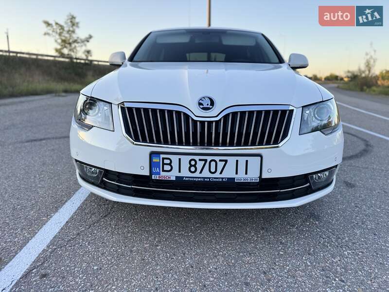 Лифтбек Skoda Superb 2015 в Полтаве